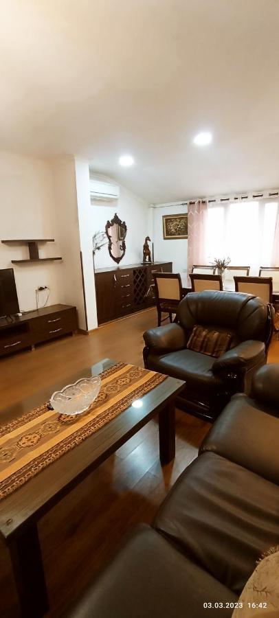 Apartment On Tumanyan Street,19 Jerevan Eksteriør billede