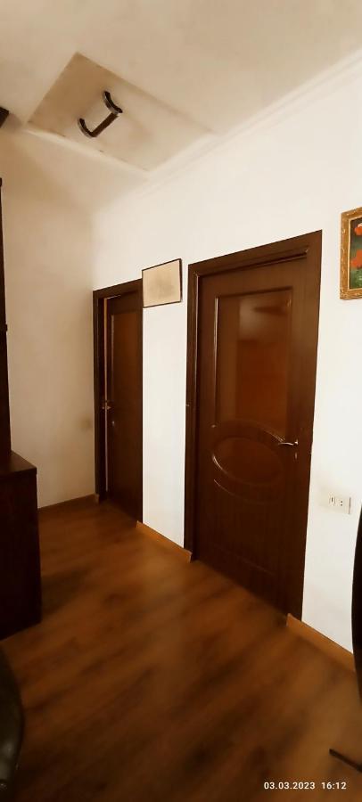 Apartment On Tumanyan Street,19 Jerevan Eksteriør billede